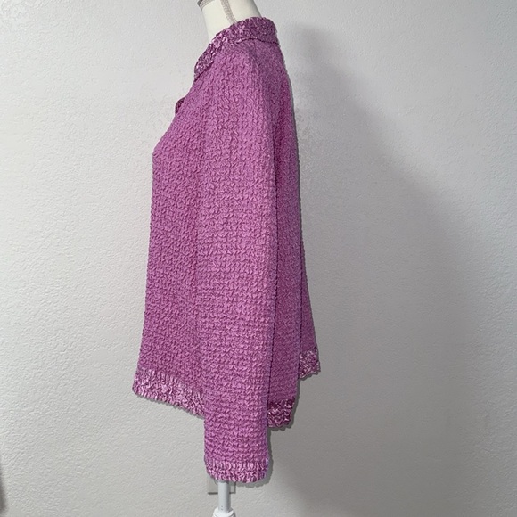 RAFAEL Lavender Textured Blouse - Picture 2 of 8